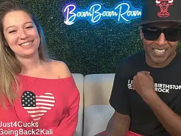 Stripchat Free Live Porn of boomboomr00m