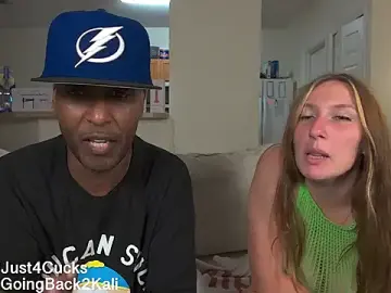 Stripchat Adult Webcams of boomboomr00m