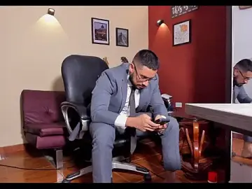 Stripchat Nude Webcam of thesexlawyerx