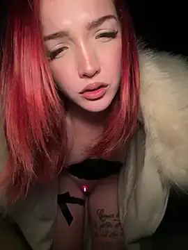 Stripchat Sex Cam of Daddyslut2_0