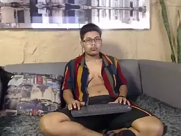 Stripchat Watch Live Sex Cams of Noha__scott