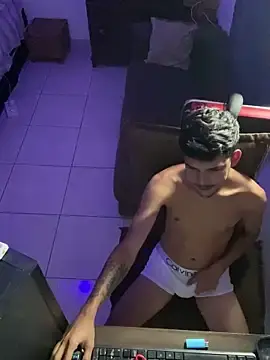 Stripchat Adult Webcam of rafaMg22