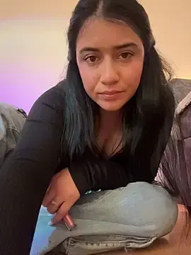 Stripchat Sex Cam of KallyMyller1