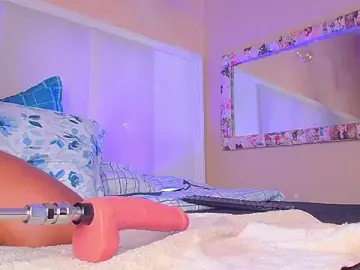 Stripchat Sex Cam of MichaelaCox