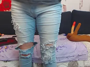 Stripchat Adult Video Chat of Playful_Goldie_WOW__