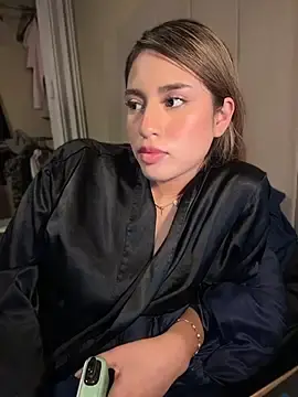 Stripchat Adult Webcam of romyamo