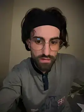 Stripchat Free Porn Cam of Paapii1098