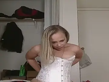 Stripchat Adult Webcams of QUEEN_OF_MEN