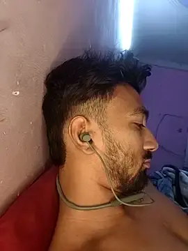Stripchat Sex Cam of ItsPlayboy031