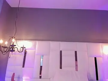 Stripchat Best Webcam of MAGIC_ISIS_