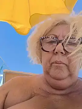 Stripchat Adult Webcam of Merilulla