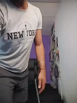 Stripchat Adult Video Chat of ashtoncooperr