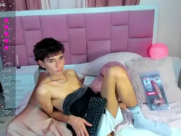 Stripchat Live Porn of christopher_robin4