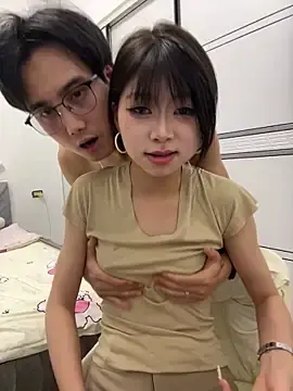 Stripchat Watch Live Sex Cams of RaTnT