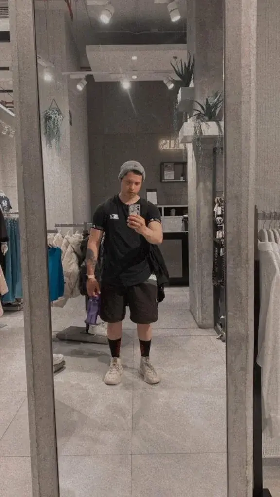 Aaronsmith2