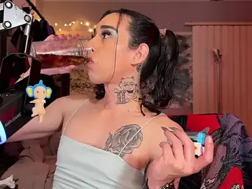 Stripchat Watch Live Sex Cams of xoFrankie