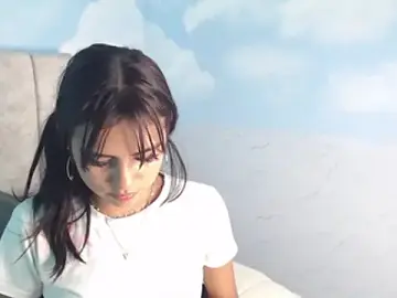 Stripchat Live Sex Cam of Aliclark