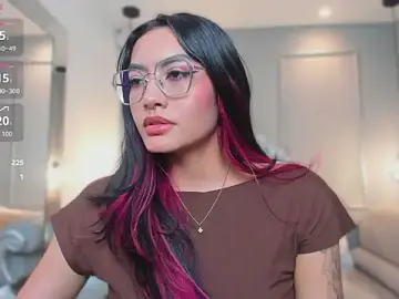 Stripchat Free Porn Cam of AzuraKindong