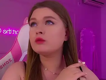 Stripchat Live Sex of CrystalLyons