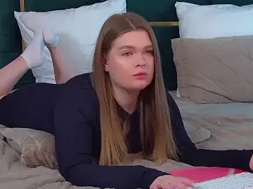 Stripchat Free Live Porn of CrystalLyons