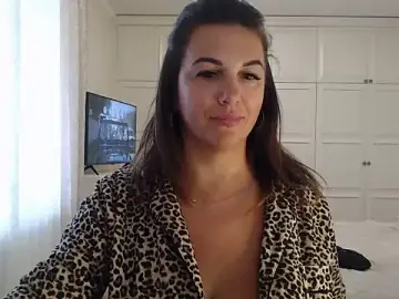 Stripchat Free Live Porn of Dina0908