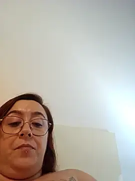 Stripchat Sex Cam of HotRubyXxx