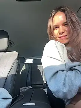 Stripchat Sex Cam of JuicyFruits93