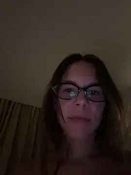 Stripchat Watch Live Sex Cams of JuicyFruits93