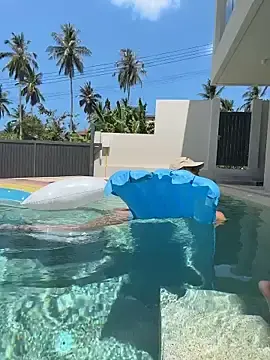 Stripchat Watch Live Sex Cams of JuicyFruits93