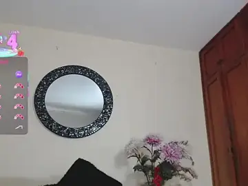 Stripchat Live Porn of NicoleSantana