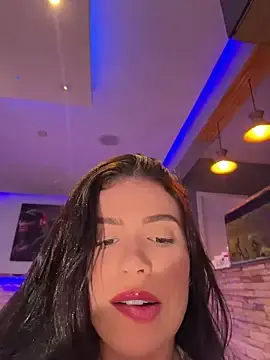 Stripchat Adult Video Chat of Rafaellaz