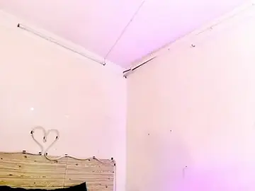 Stripchat Nude Webcam of lilahSweet