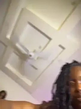 Stripchat Nude Webcam of t-Booty_risky_