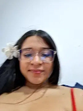 Stripchat Free Porn Cam of -VICKKY