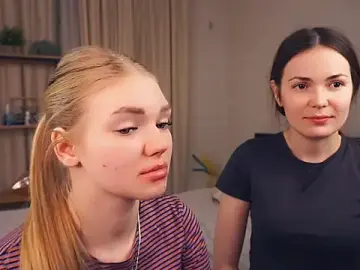 Stripchat Free Porn Cam of EllenReeves