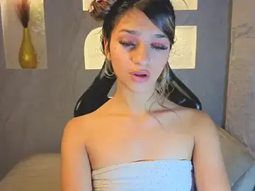 Stripchat Live Porn of Laurita_b