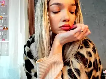 Stripchat Best live sex cam show of Sassy_Teen