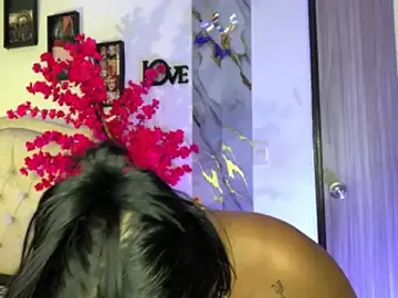 Stripchat Adult Webcam of Leah_yuah_