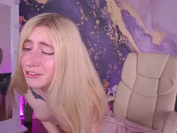 Stripchat Live Porn of MelaniiePlay