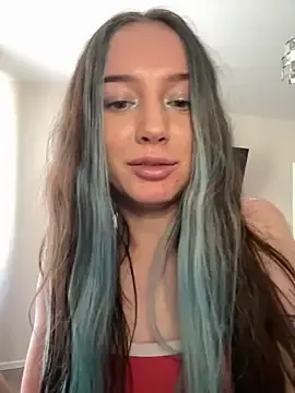 Stripchat Live Sex Cam of RollDollsi