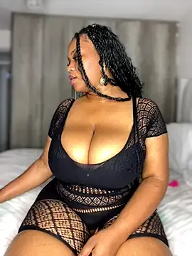 Stripchat Sex Cam of RoyalVibeXO