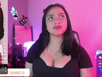 Stripchat Nude Webcam of Naomy_Gomez_