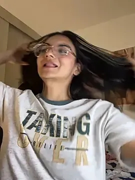 Stripchat Watch Live Sex Cams of Cat2525