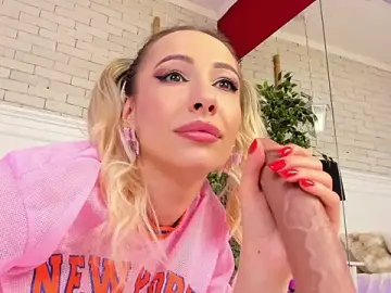 Stripchat Free Live Porn of EmillyBronte