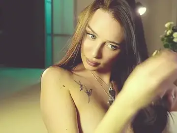 Stripchat Adult Webcam of SanySenise