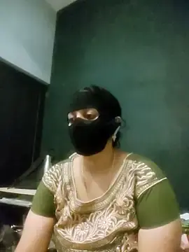 Stripchat Adult Webcam of Tamil_shalini