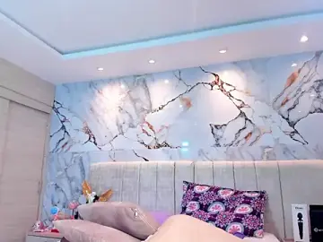 Stripchat Best live sex cam show of kiana_cream