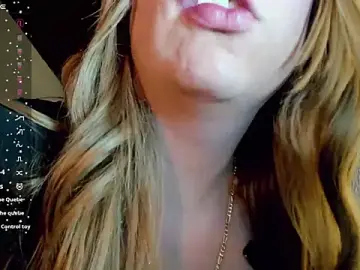 Stripchat Adult Webcam of tinker_exotic_1