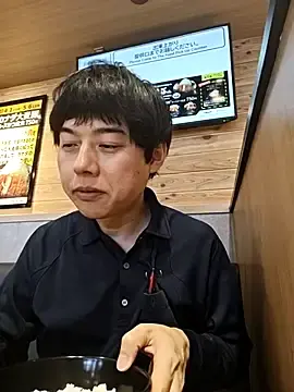 Stripchat Sex Cam of whitebriefboy