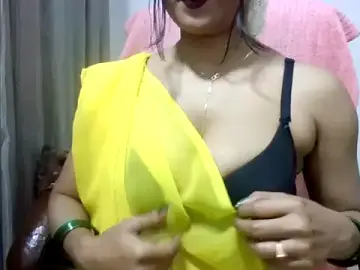 Stripchat Sex Cam of Queenhimanshi